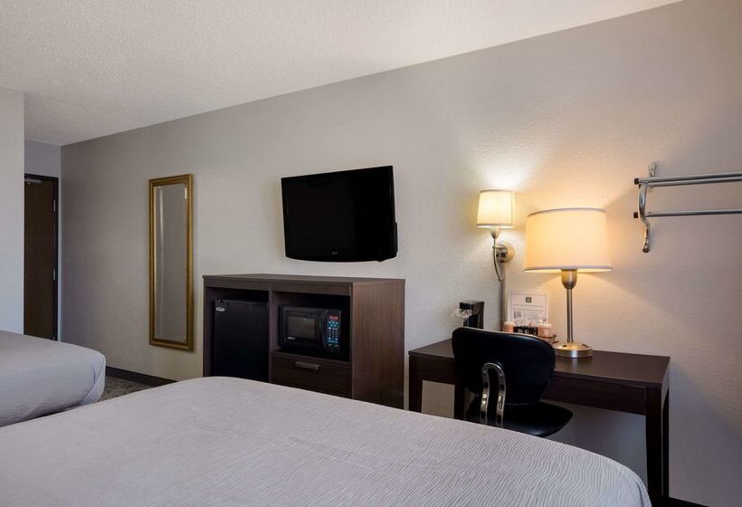 هتل Quality Inn Hall Of Fame