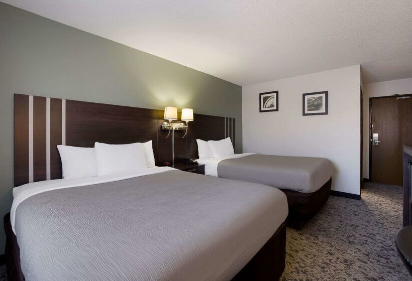 هتل Quality Inn Hall Of Fame