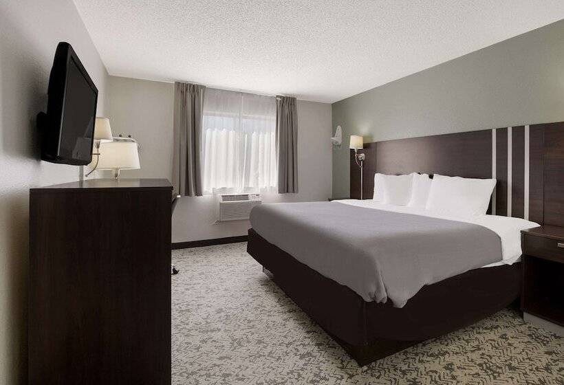 هتل Quality Inn Hall Of Fame