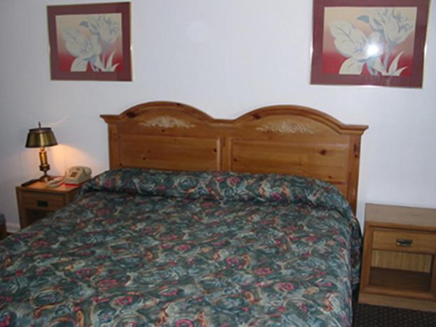 ホテル Red Carpet Inn & Suites Morgantown