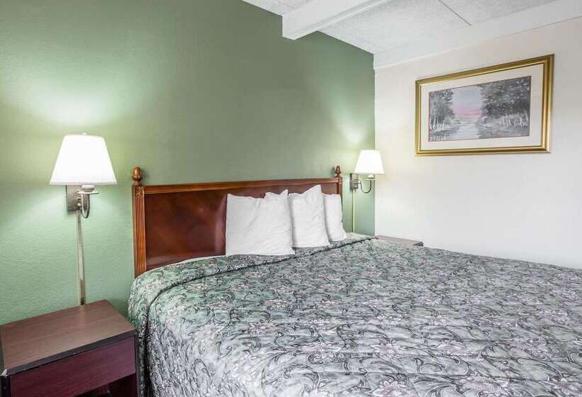 בית מלון כפרי Rodeway Inn