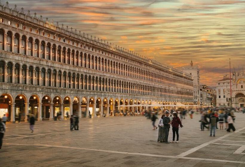 Fotos del hotel Shg  Salute Palace:  15