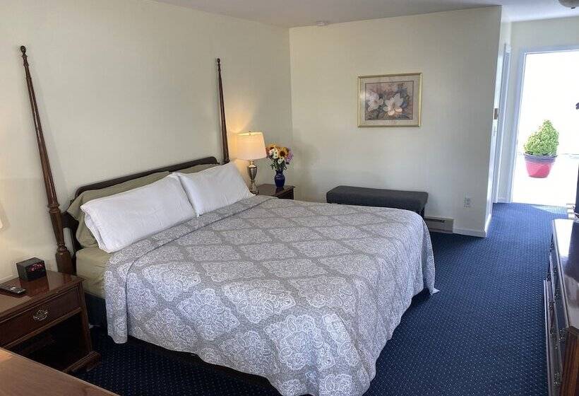 هتل Taber Inn