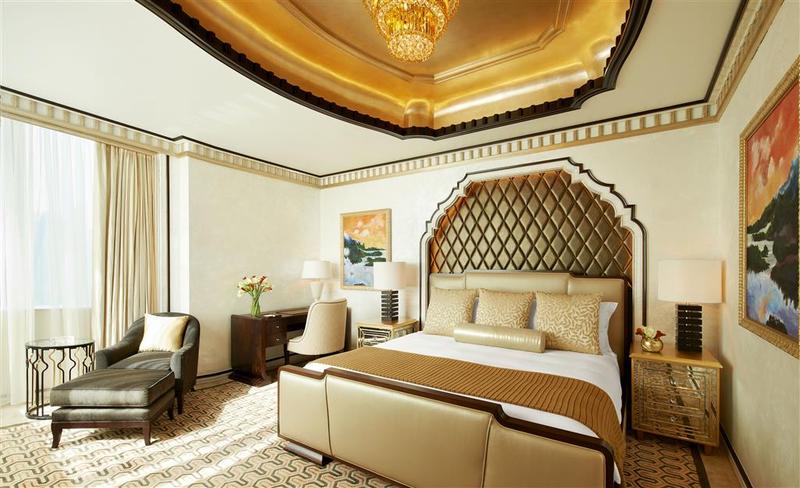 هتل The St. Regis Abu Dhabi