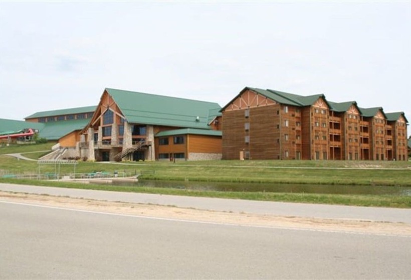 Three Bears Resort, Ascend Hotel Collection