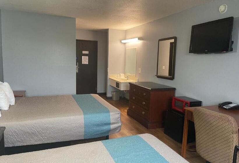 هتل Troy Inn And Suites