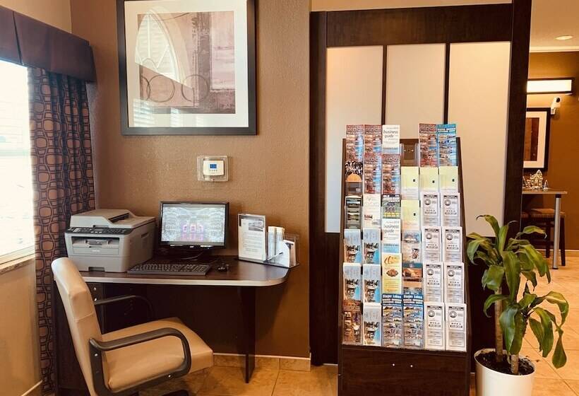 Microtel Inn & Suites Sayre, Pa