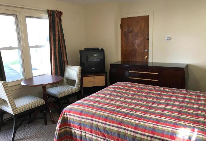 فندق على الطريق Highlander Inn