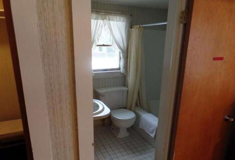 모텔 Maple Leaf Inn Lake Placid