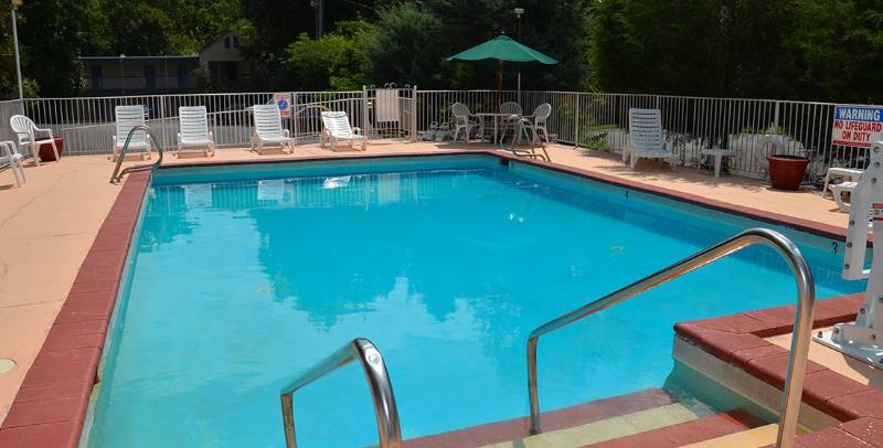 מוטל Red Roof Inn Williamsburg