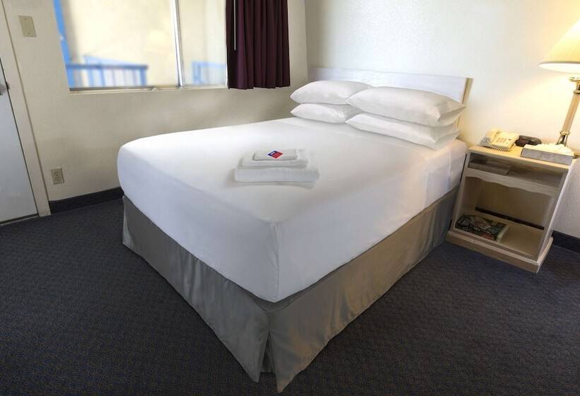 מוטל Americas Best Value Inn Elm Creek