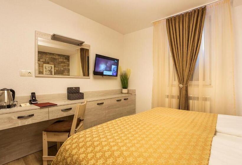 Fotos del hotel Sofia Place Hotel By Hmg:  2