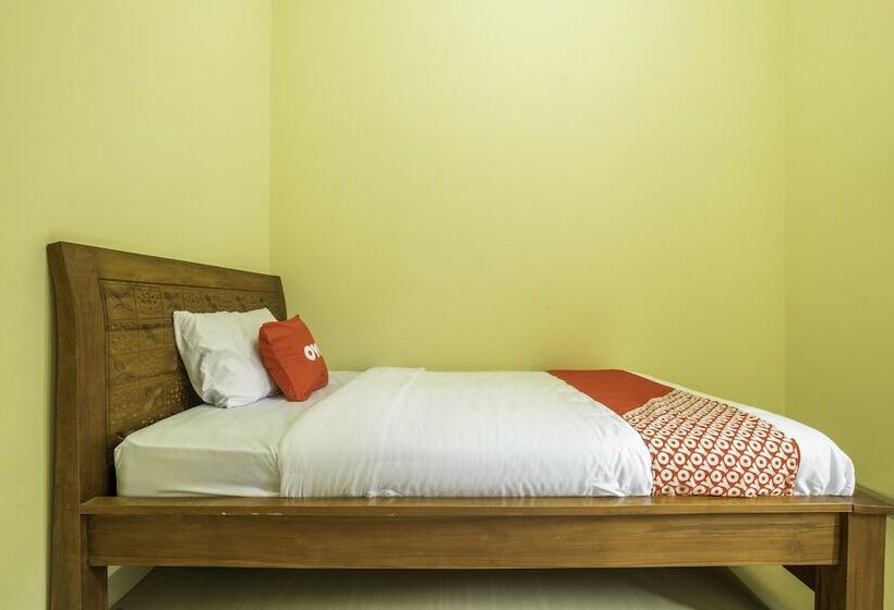 هتل Zleepy Sasana Budaya By Oyo Rooms