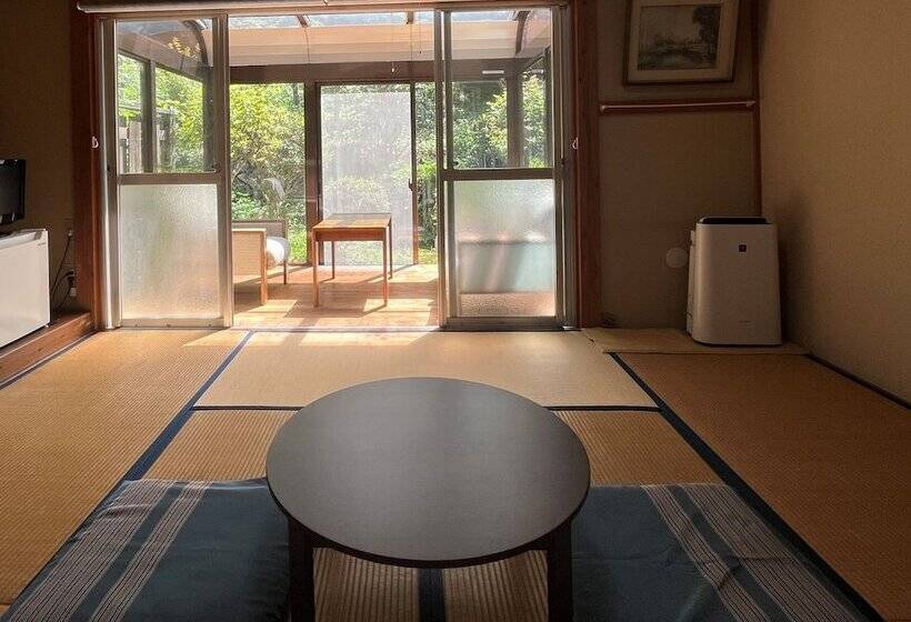 ریوکان Kamanuma Onsen Daikisen