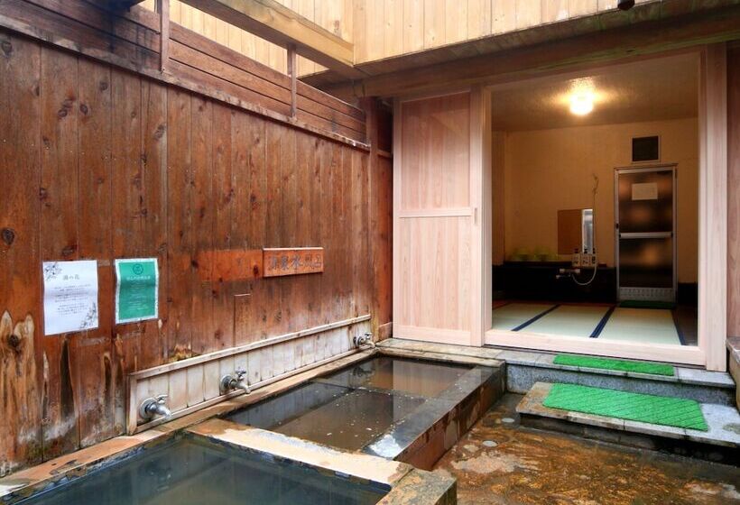 ریوکان Kamanuma Onsen Daikisen