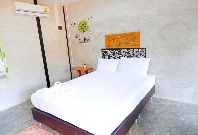 هتل Baan Lung Yod Resort Keangkrachan