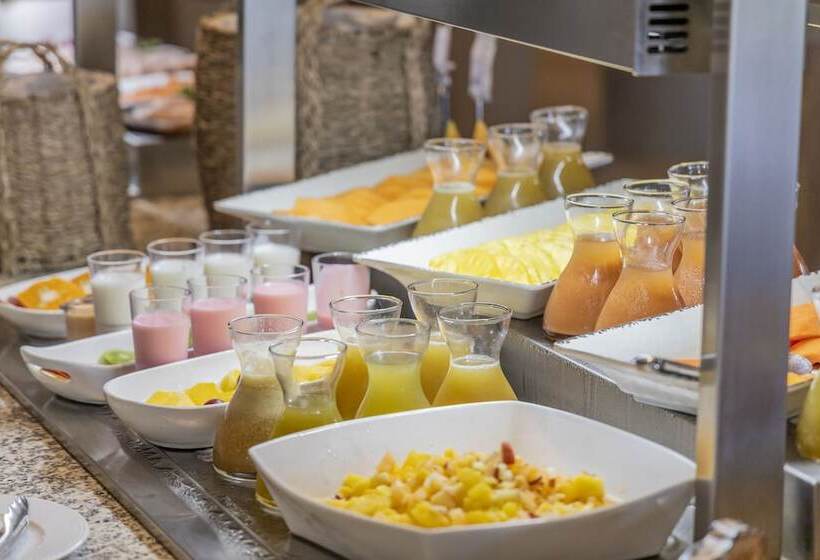 هتل Grand Sirenis San Andres