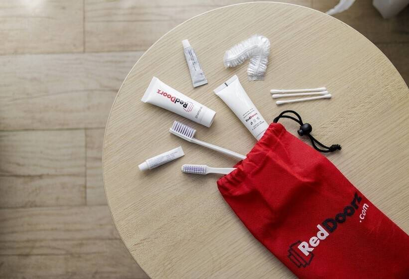 هتل Reddoorz Apartment @ Padina Soho And Residence