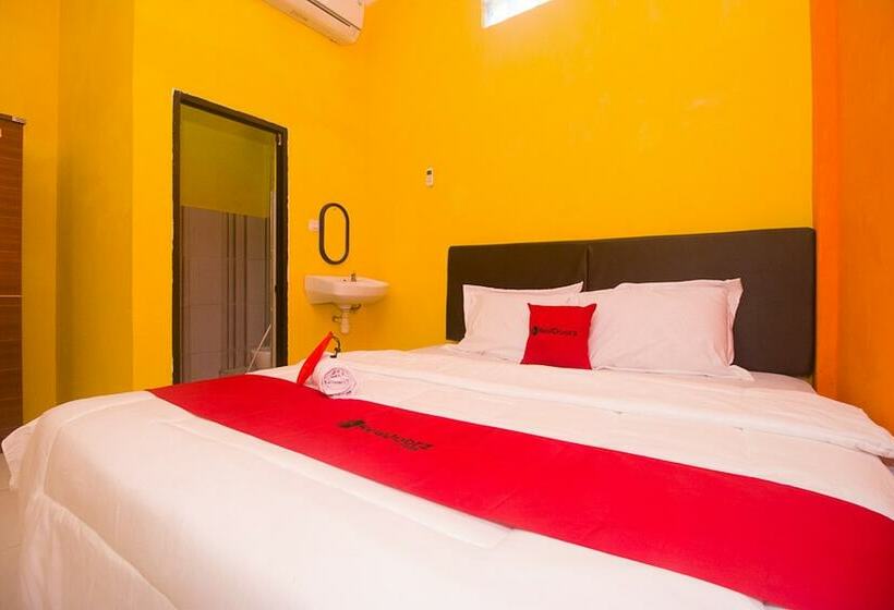 פנסיון Reddoorz Syariah Near Keraton Sumenep