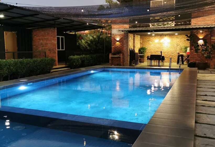 بنسيون Petak Padin Cottage By The Pool, Kepala Batas Penang