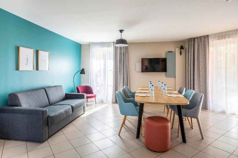 Appart City Confort St Quentin En Yvelines  Bois D Arcy