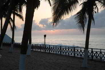 Elmina Beach Resort