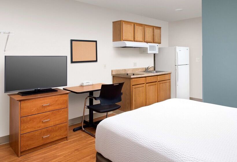 Extended Stay America Select Suites Fort Myers Northeast