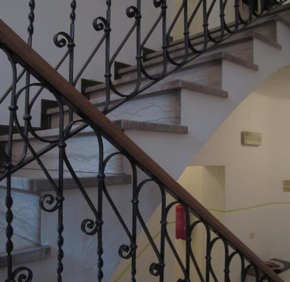هتل Albergo San Pietro