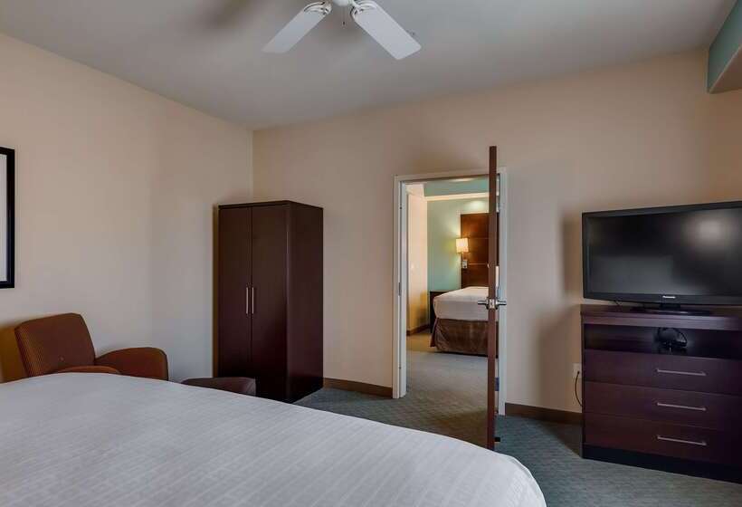 هتل Best Western Plus Midland Suites