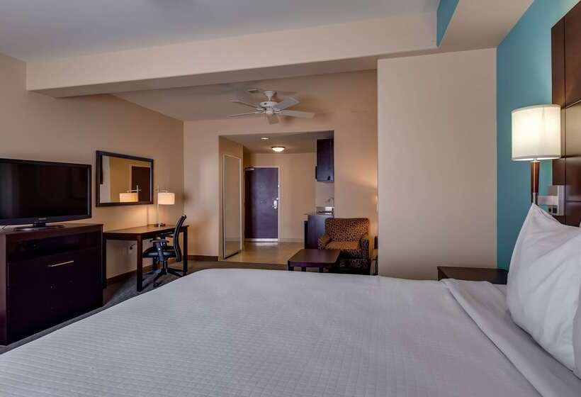 هتل Best Western Plus Midland Suites