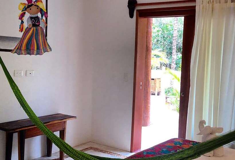 هتل Casa Iguana Holbox   Beachfront