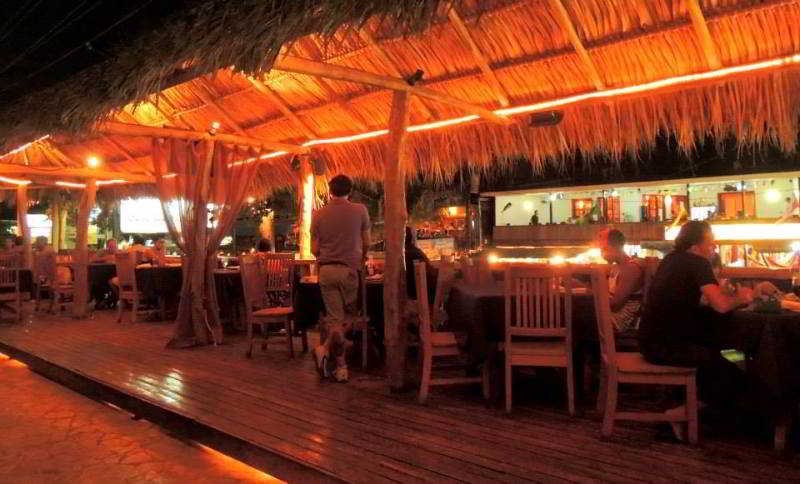 هتل Coco Beach