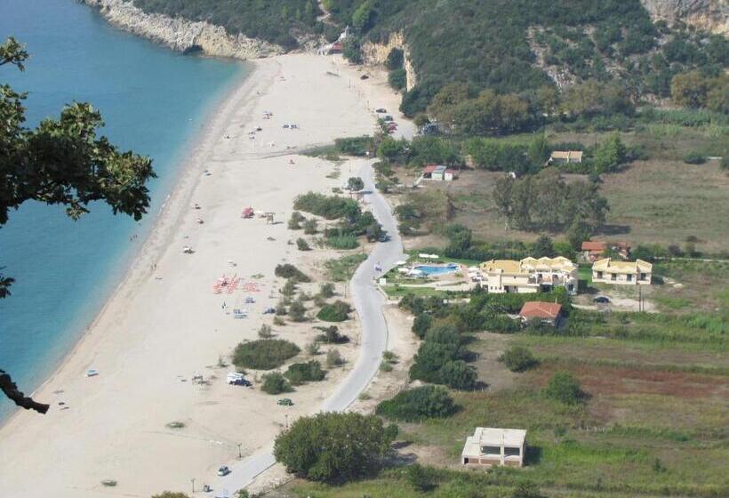 هتل Coralli