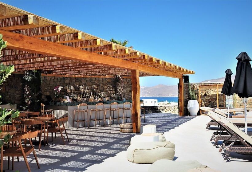 هتل Ftelia Bay Boutique