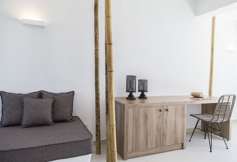 هتل Ftelia Bay Boutique