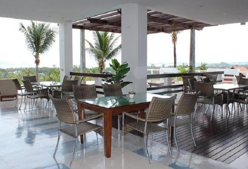 هتل Grand Hill Residence