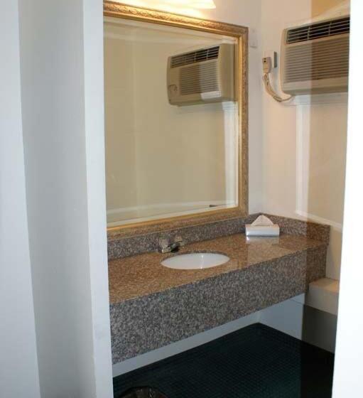 호텔 Hwy Express Inn And Suites