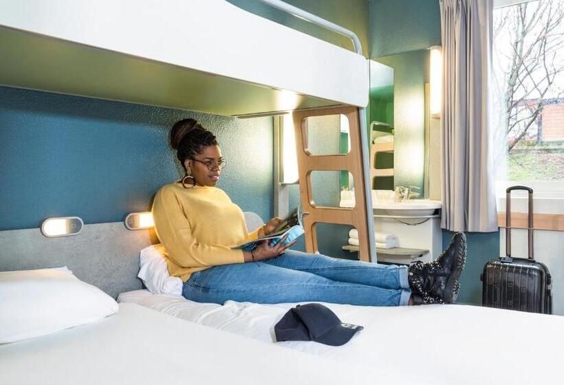 هتل Ibis Budget Paris Porte De Montmartre
