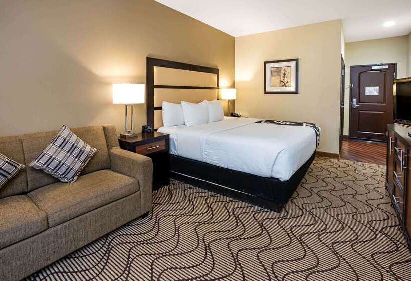 هتل La Quinta Inn & Suites By Wyndham Auburn