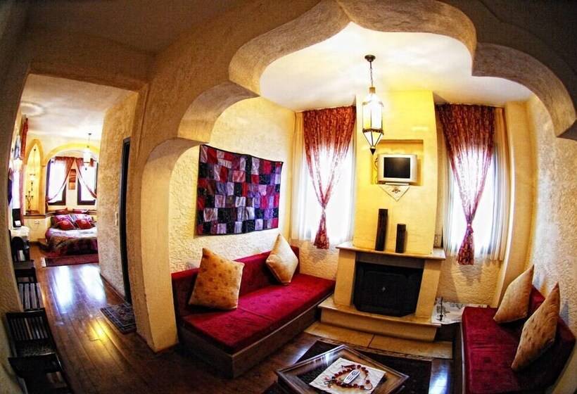 هتل Pindos Palace