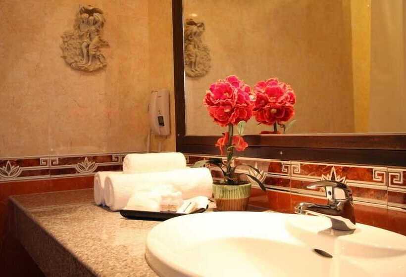 هتل Rita Resort And Residence