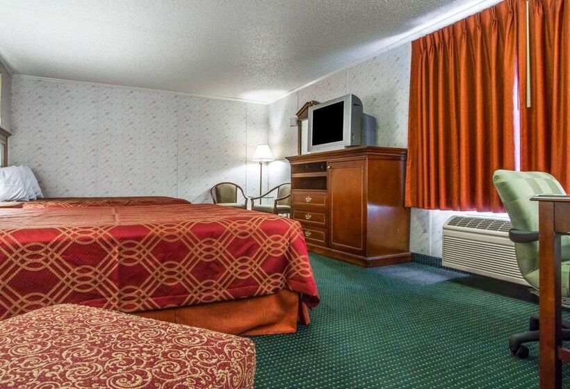 فندق Rodeway Inn & Suites Brunswick Near Hwy 1