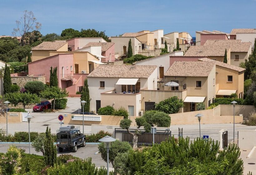 هتل Résidence Odalys Les Hameaux De Capra Scorsa