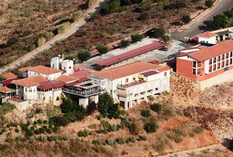 Hotel Rural Y Apartamentos Quinto Cecilio en Medellín Destinia