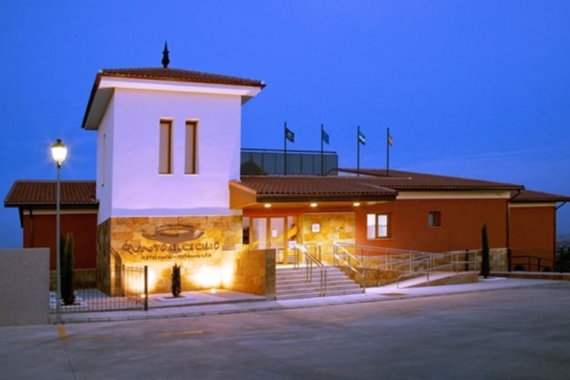 Hotel Rural Y Apartamentos Quinto Cecilio en Medellín Destinia