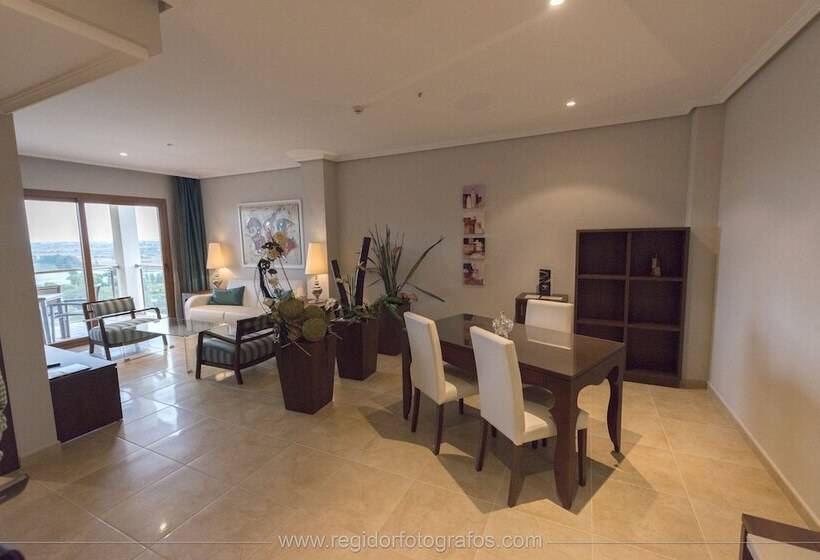 Hotel Rural Y Apartamentos Quinto Cecilio en Medellín Destinia