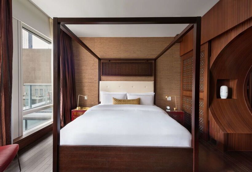 هتل Shangrila Toronto