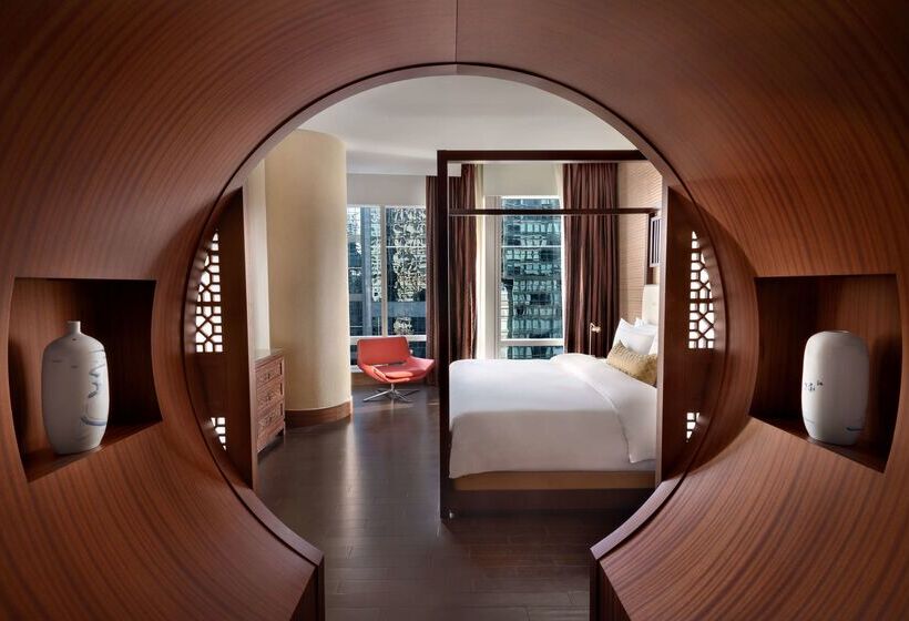 هتل Shangrila Toronto