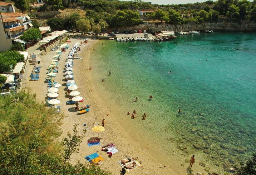 هتل Studios Nelli Alonissos