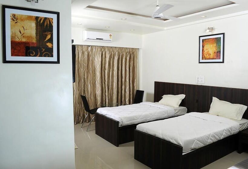 Hotel Suresh Inn